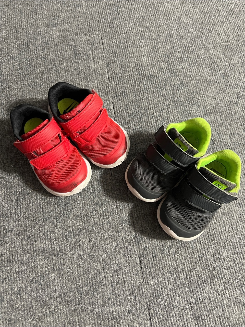Boys Toddler Nike Sneakers - Size 4C